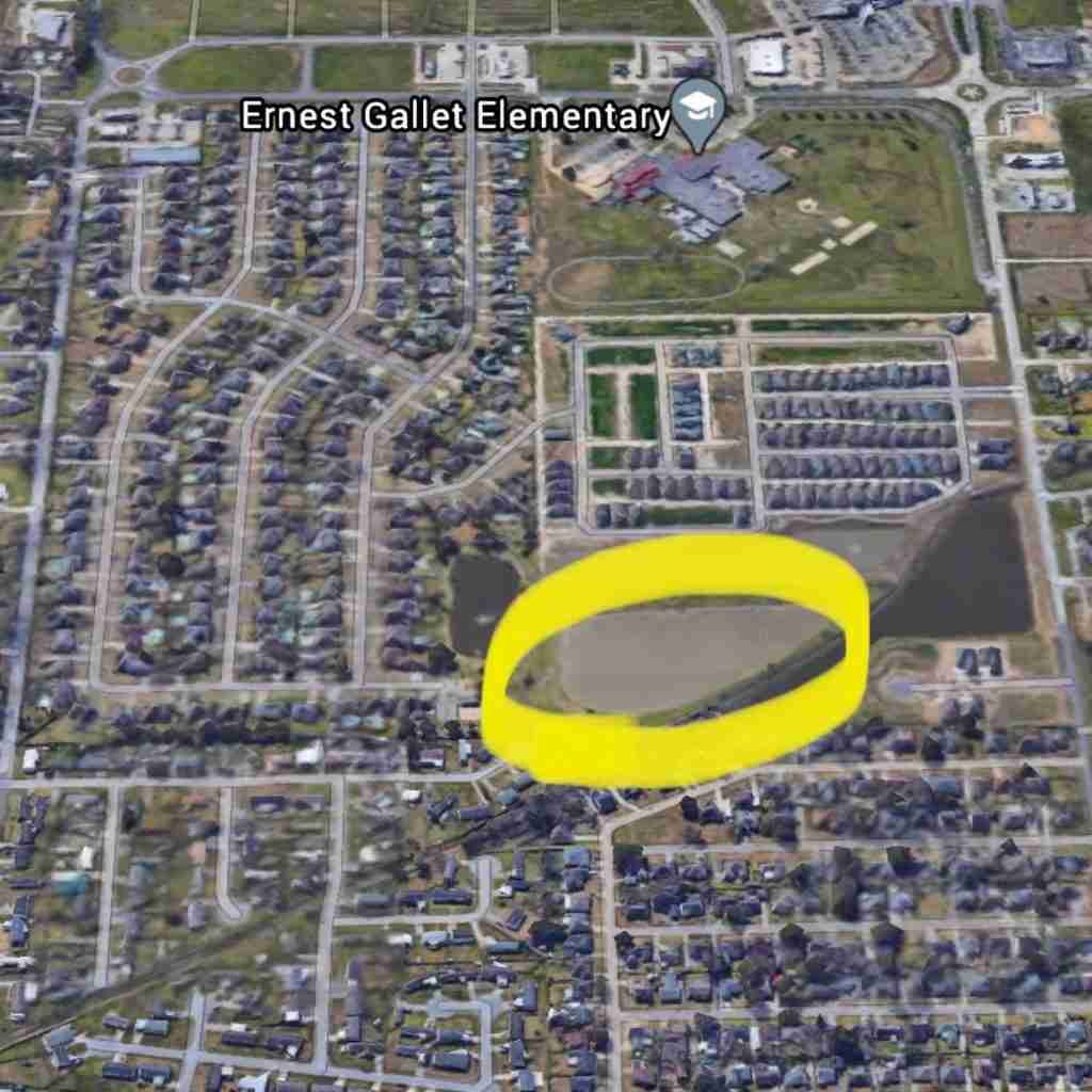 Fieldcrest lot